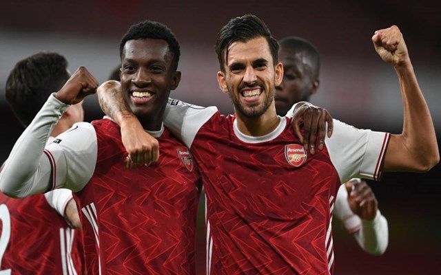 包含加时末段社区盾焦点战，迈阿密热火远射贴柱，气氛紧张，细节决定成败的词条-爱游戏