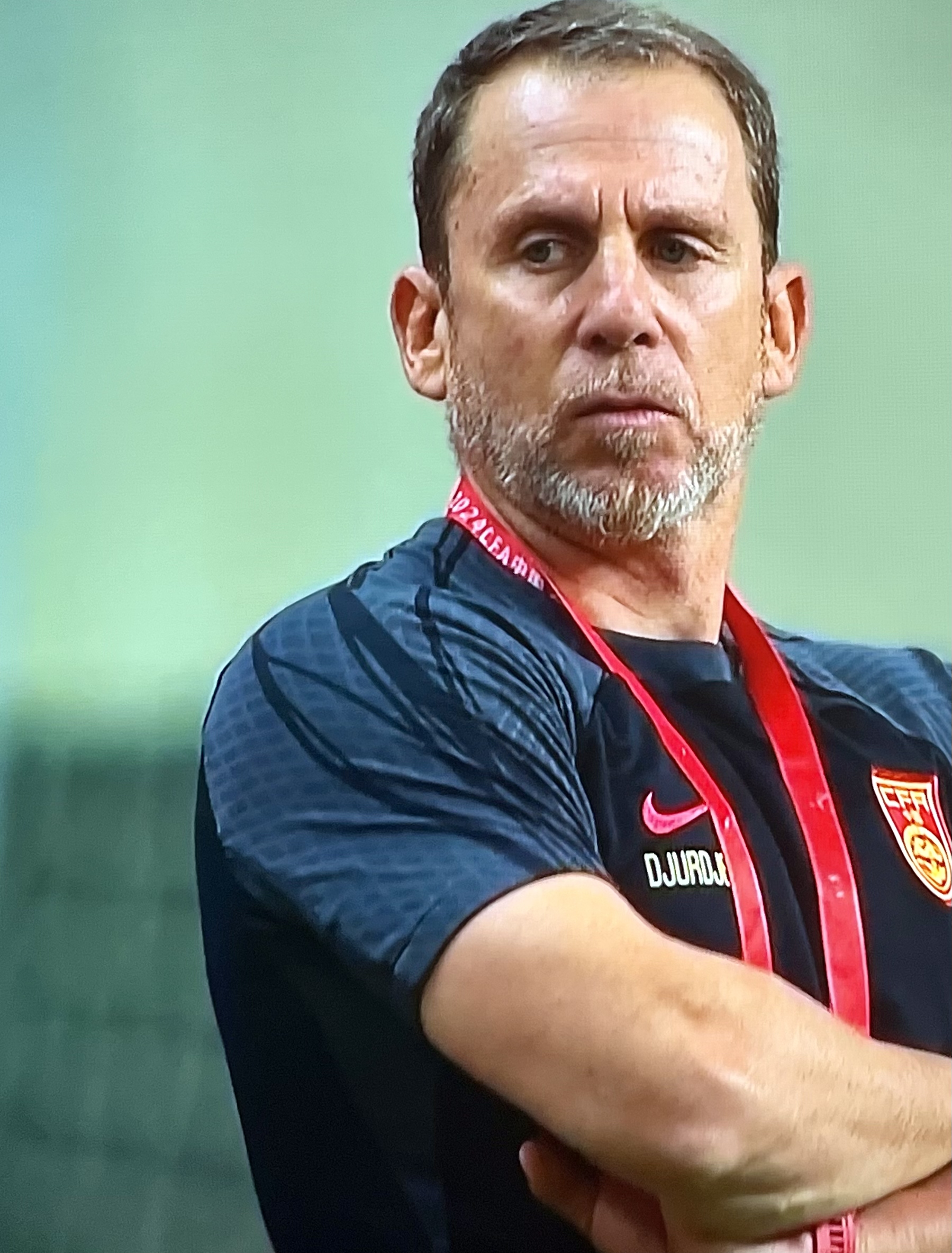 包含葡超赛前再迎强敌，犹他爵士遗憾出局，主帅态度：质疑声仍在，训练强度明显提升的词条-电竞